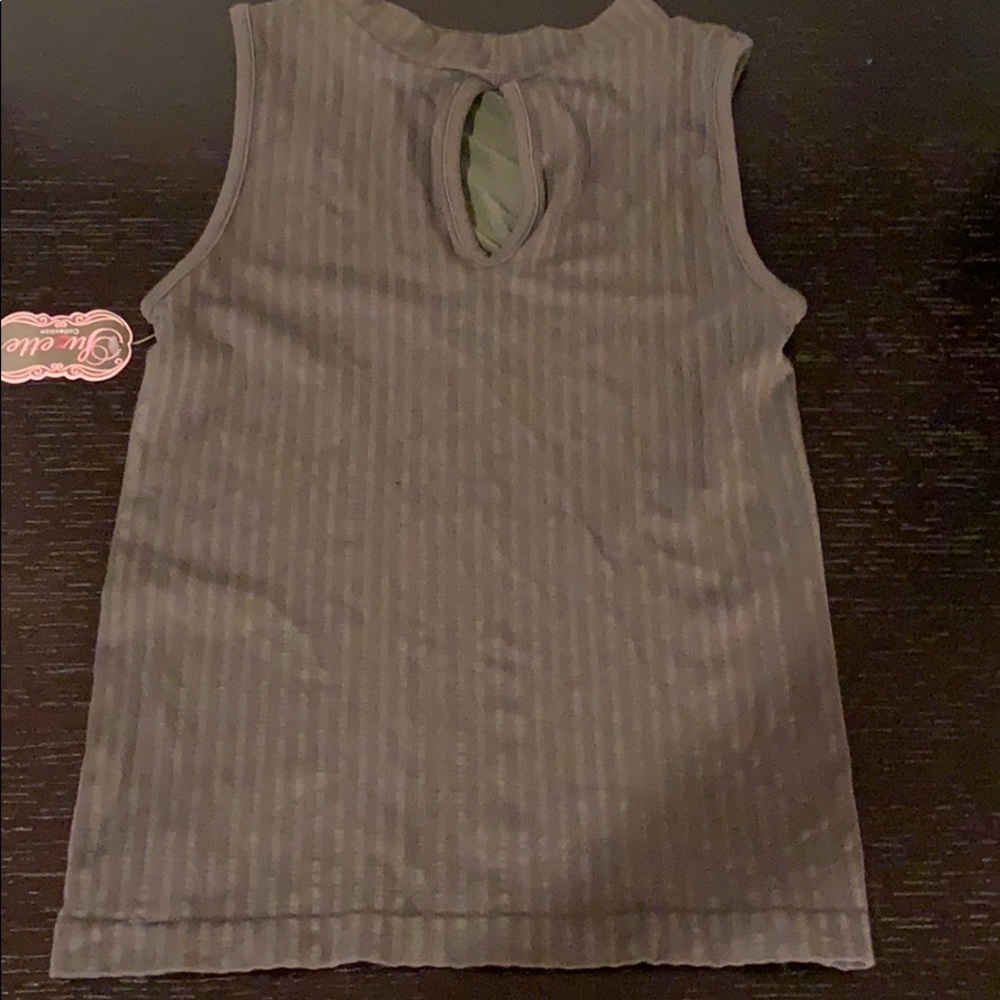 Tank top - Picture 2 of 2